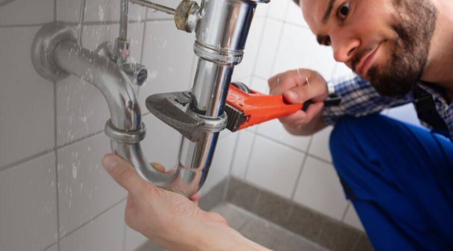 Local tankless water heater installation in Lingle, WY
